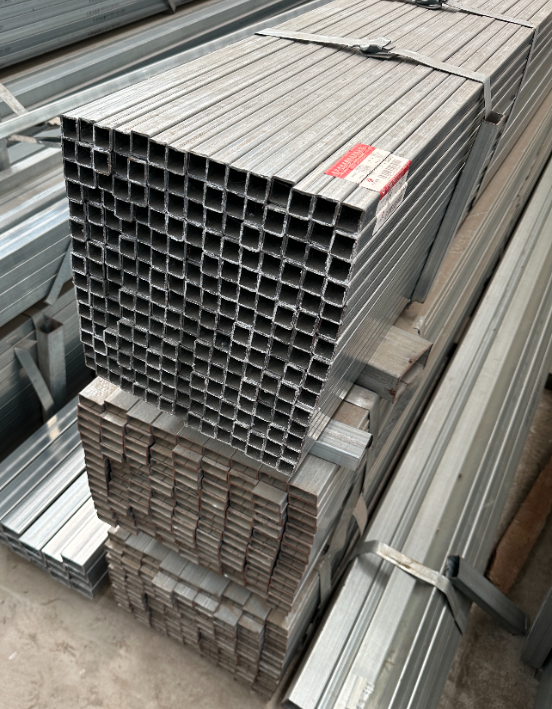 襄阳现货供应30*50*2镀锌方管50*80*3.0 20*20*1.5 20*40*2.0规格齐全