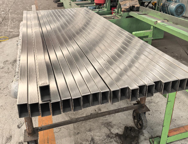 襄阳方管 矩形管 无缝方管生产厂家